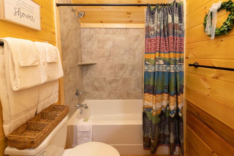 Chalet image 3