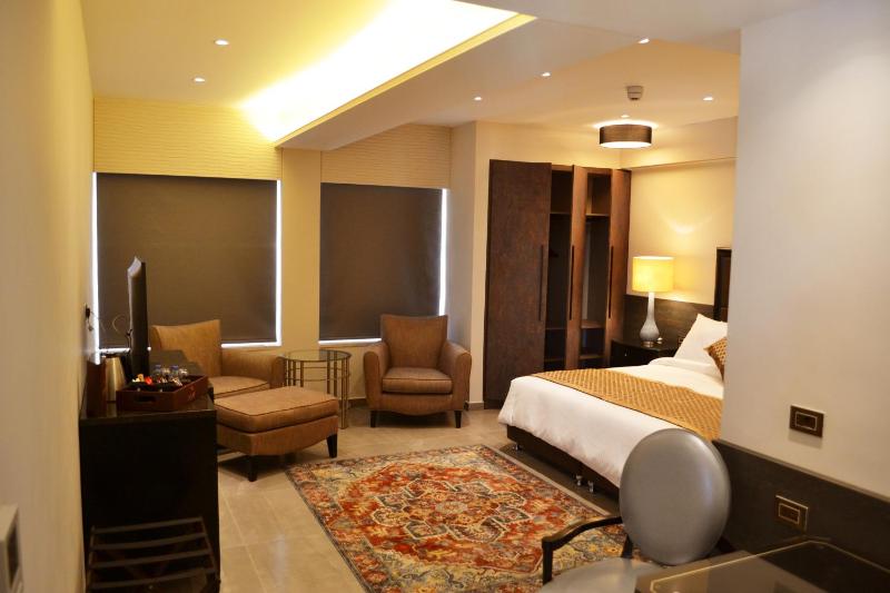 Ambassador a Boutique Hotel - image 5