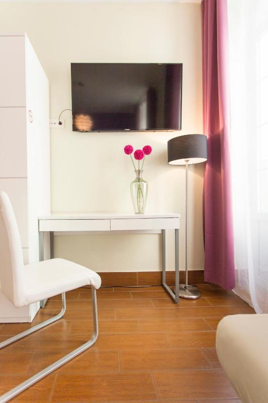 Amelia Habitaciones - image 31