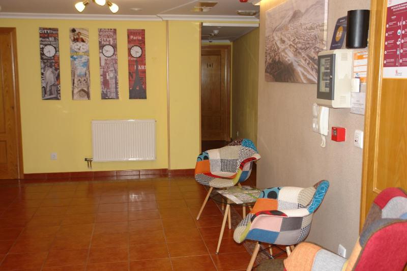 Single Room image 4