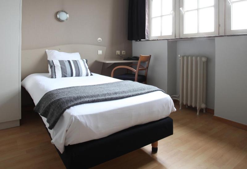 Single Room image 1