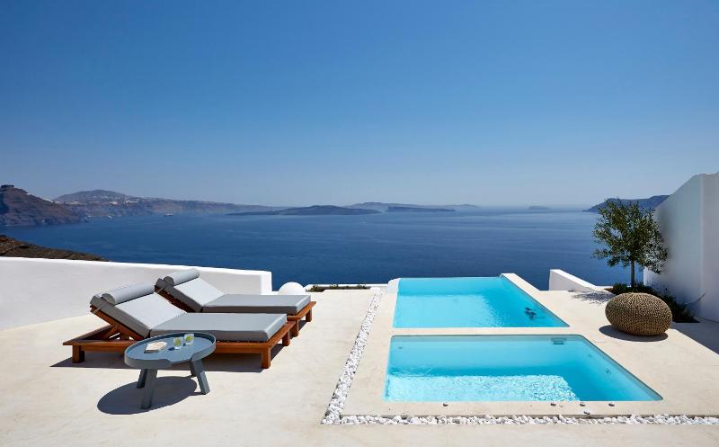 Amaya Serenity Villa Caldera View with Private Pool & Outdoor Hot Tub image 2