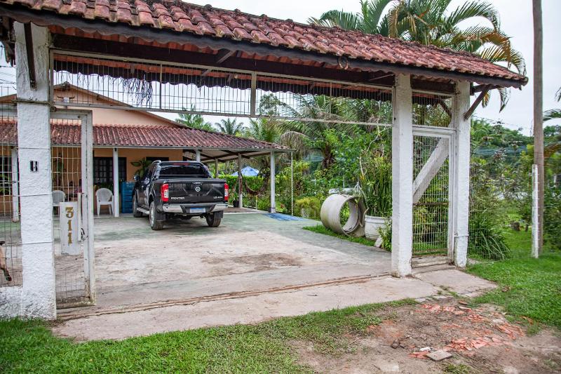 Chacara com piscina churrasq e WiFi em Peruibe SP - image 2