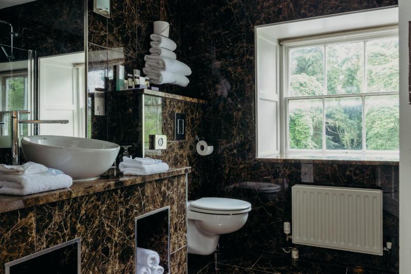 Junior Suite image 1