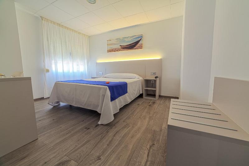 Double or Twin Room image 1