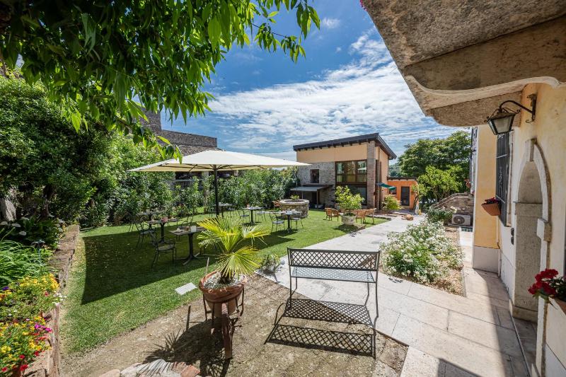 Agriturismo Borgo di Calmasino - image 2