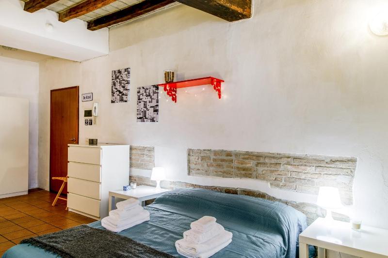 GuestHost - Borgo della Posta Monolocale in Centro - image 4