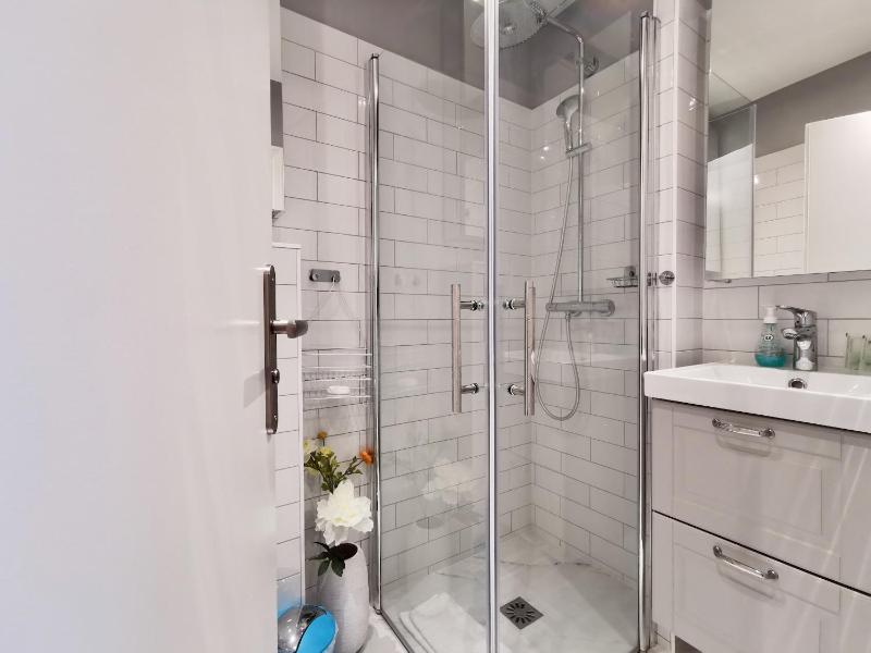 Studio Royal Lux by Booking Guys - image 2