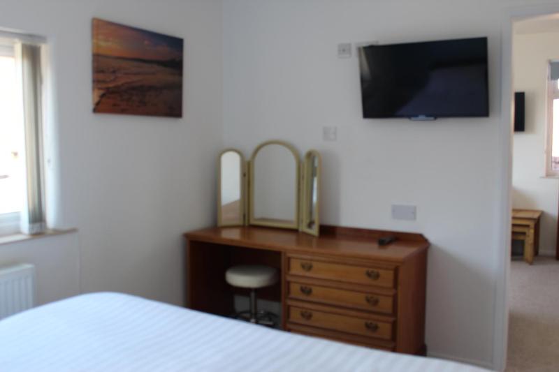 Superior Suite image 1