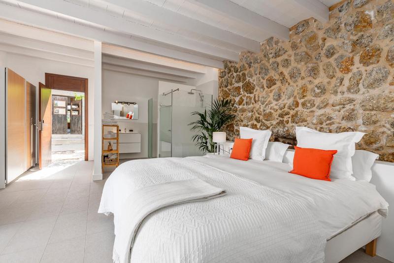 Double or Twin Room with Terrace image 3