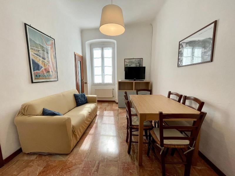 Levanto Rentals - image 21
