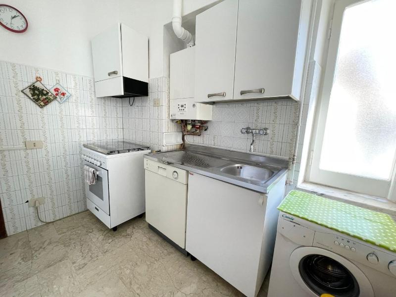 Levanto Rentals - image 26