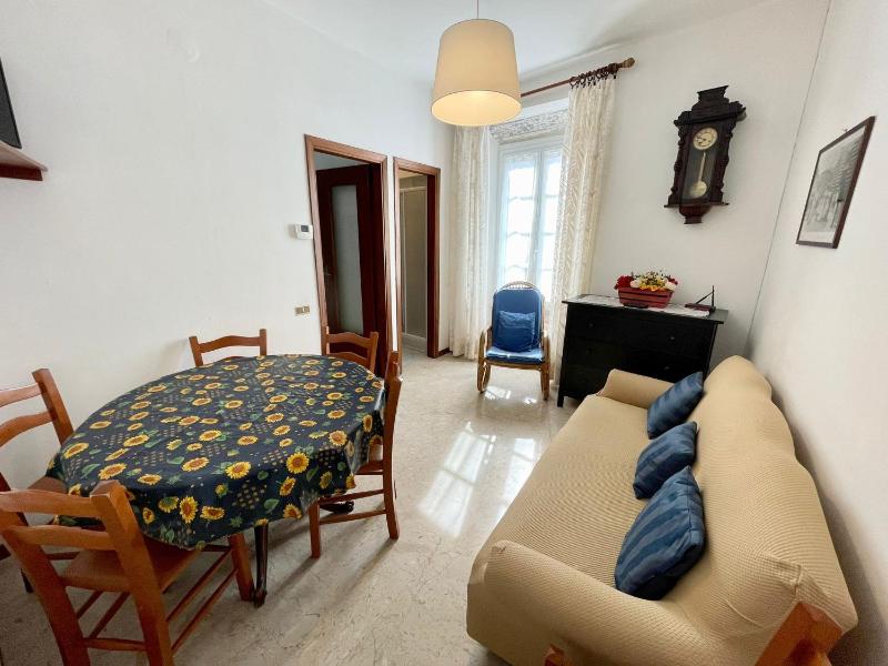 Levanto Rentals - image 24