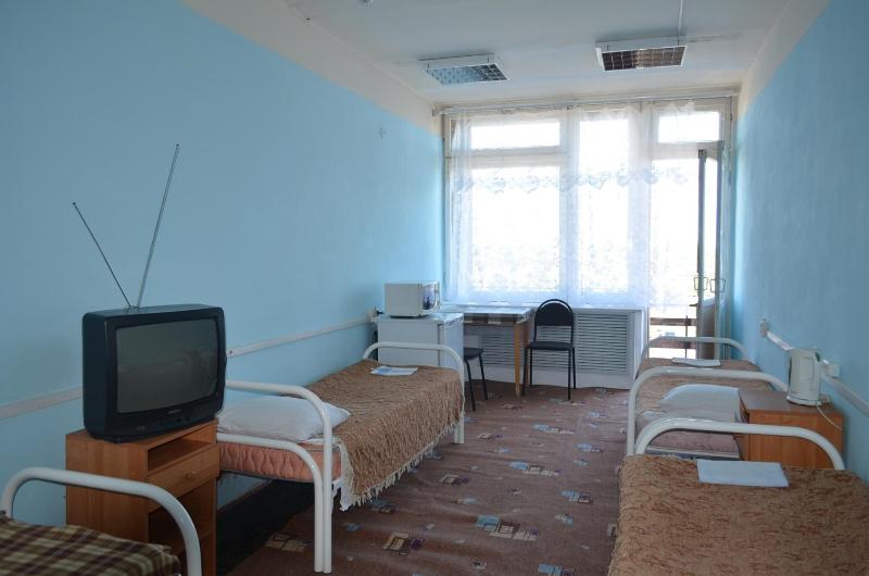 Single Bed in 4-Bed Dormitory Room image 2