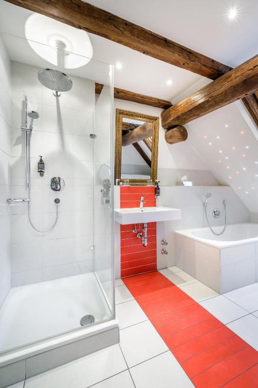 Superior Double Room image 4