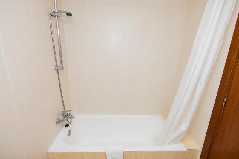 Double Room Pool View with Balcony image 3