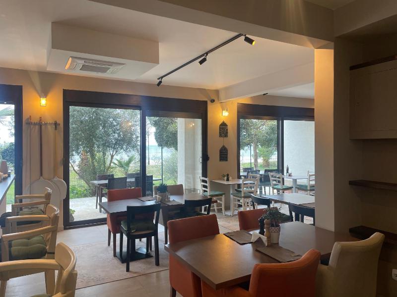 Special Offer - One Bedroom Apartment with Free Bike Rental  image 3
