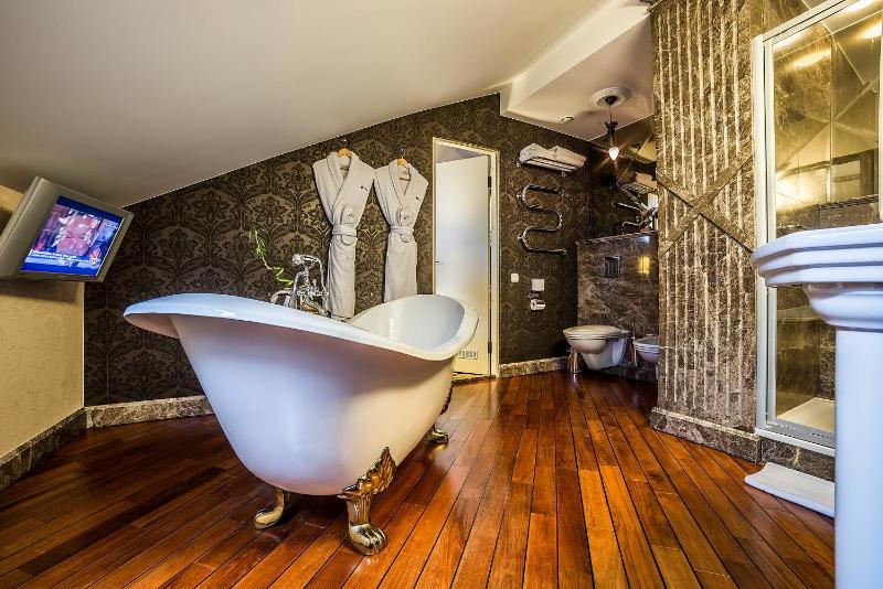 Junior Suite image 3