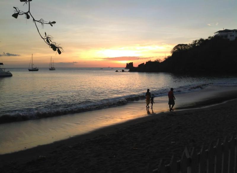 Sunset Shores Beach Hotel - image 14