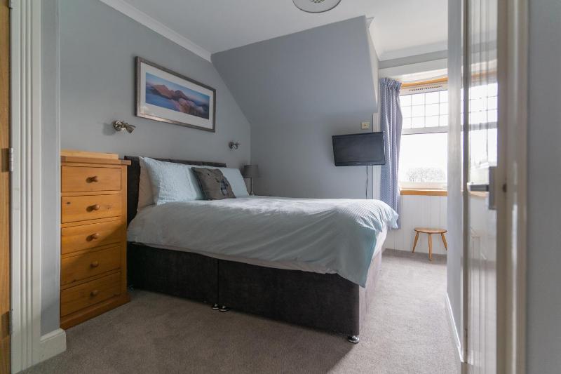 Deluxe Single Room image 1