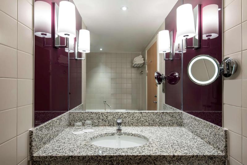 Standard Room image 2