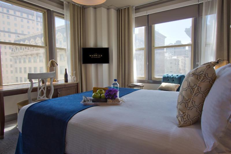 Warwick San Francisco Hotel - image 1