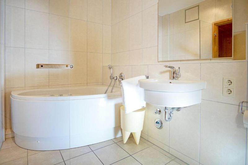 Haus-Ostseeapartments-am-Fehmarnsund-Wohnung-29-Ostseejuwel - image 15
