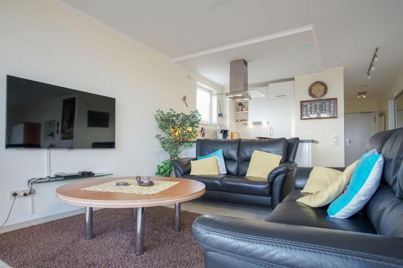Haus-Ostseeapartments-am-Fehmarnsund-Wohnung-26-Wellenrauschen - image 8