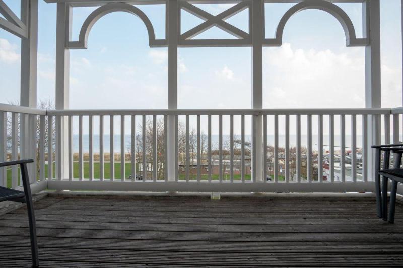 Haus-Ostseeapartments-am-Fehmarnsund-Wohnung-28-White-Pearl - image 13