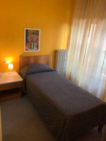 Single Room with Balcony image 1