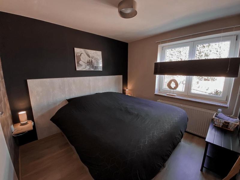 Large Double or Twin Room image 4