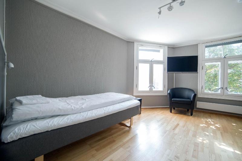 Three-Bedroom Apartment (4 Adults) image 2