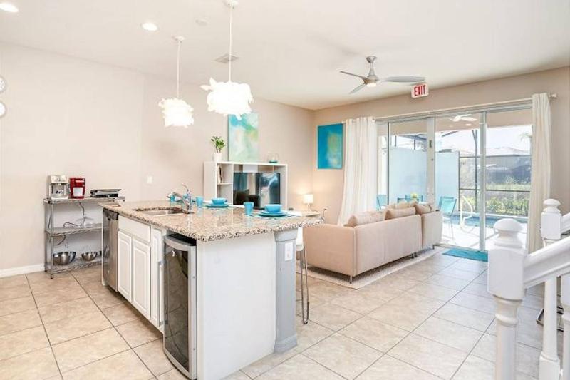 4779 Solterra - image 24