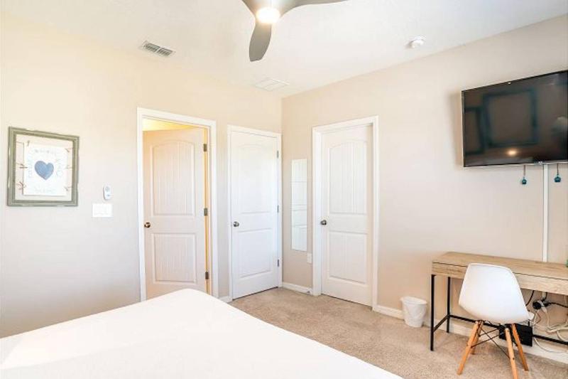 4779 Solterra - image 14
