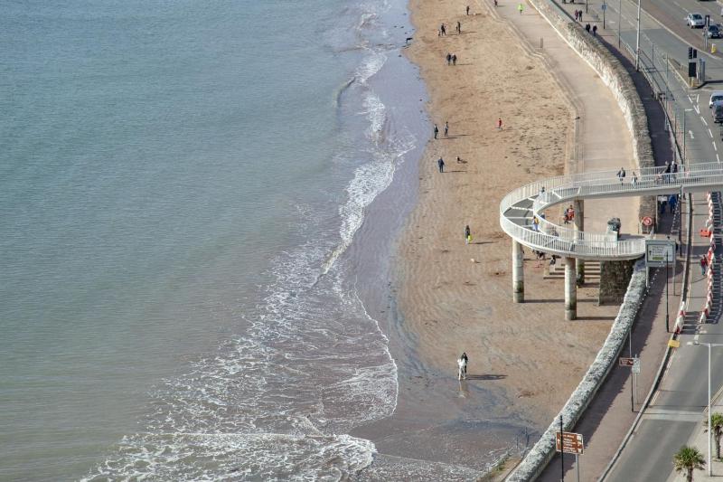 Sea-la-vie - Sea views Balcony Wi-fi - image 8