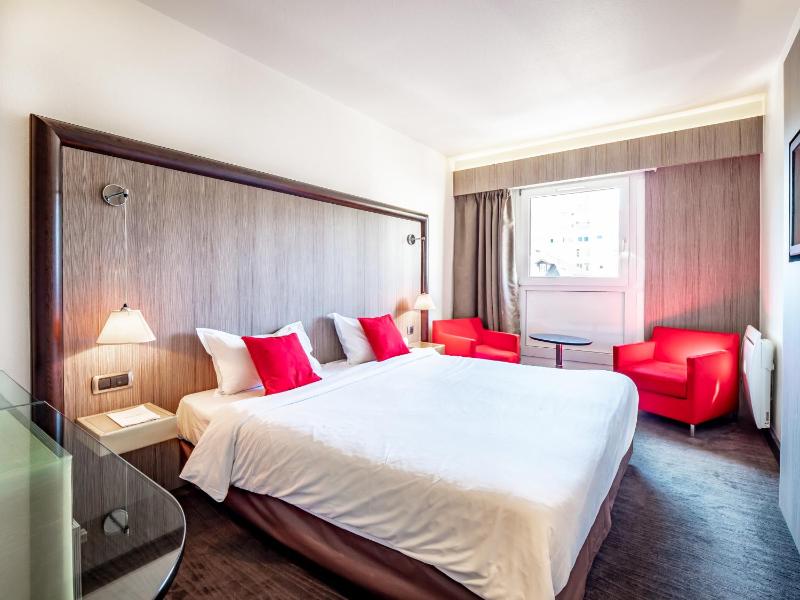 Superior Double Room image 1