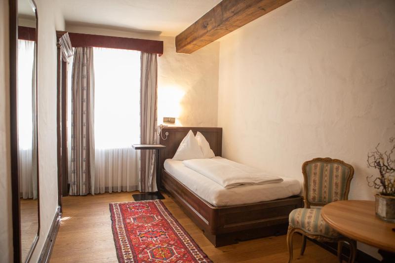 Single Room image 4