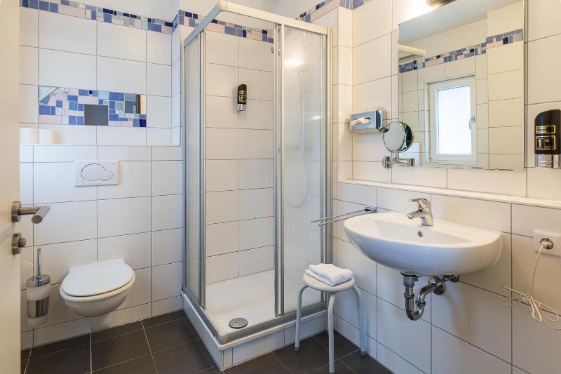 Standard Double Room image 1