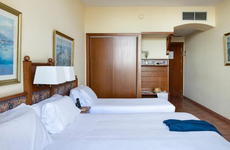 Triple Room image 1