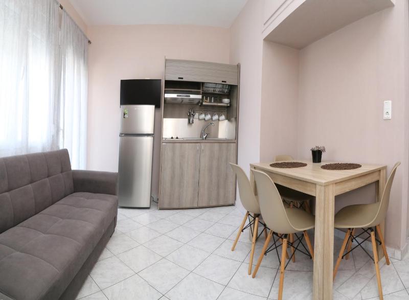 Deluxe Family Suite image 1