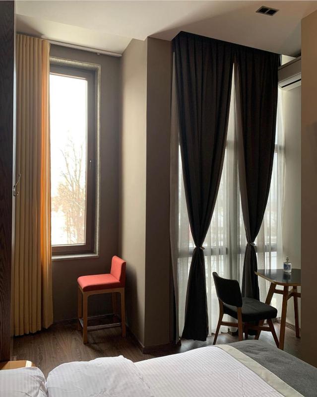 Deluxe Double Room image 2