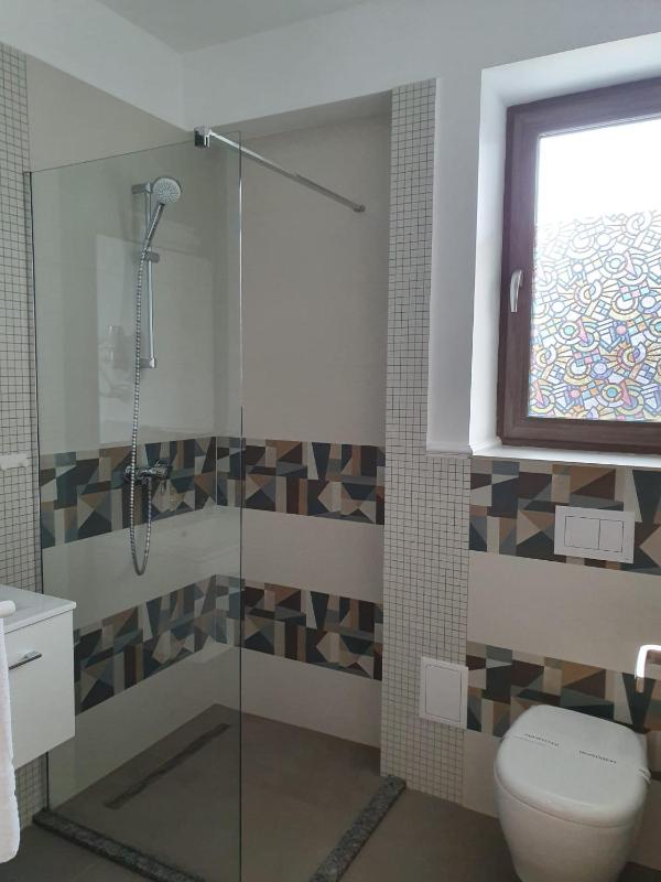 Standard Double Room image 2