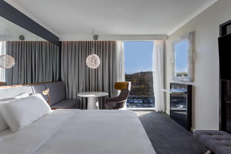 Premium Room image 3
