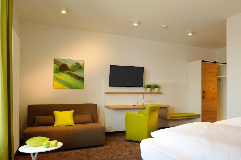 Superior Double Room image 1