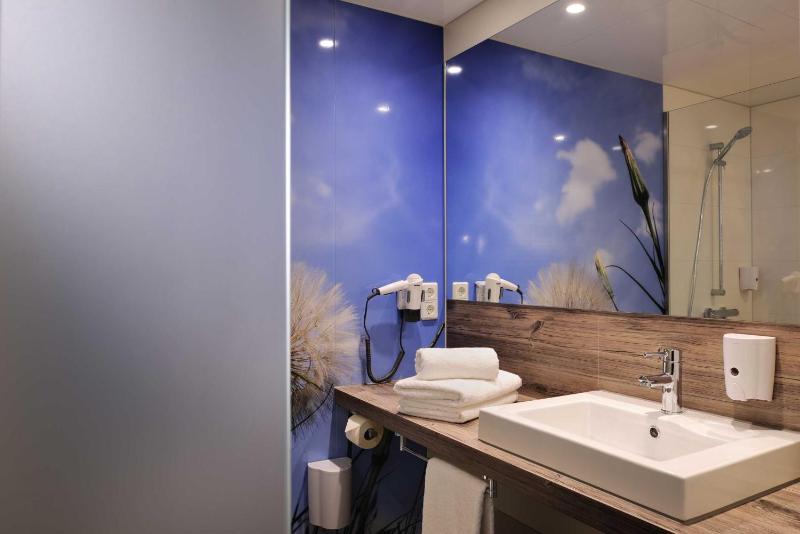 Superior Single Room image 4