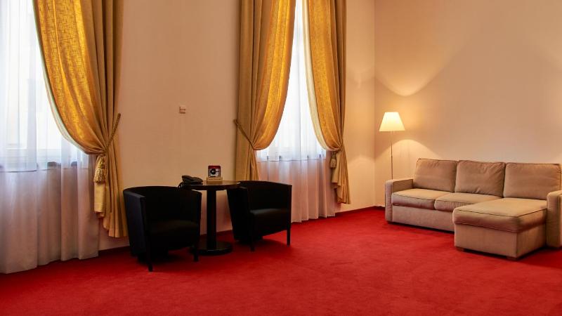 Suite with View image 3