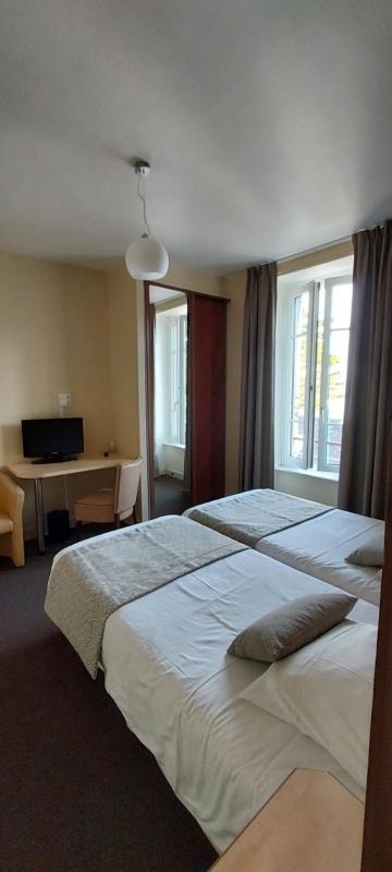 Twin Room with Sea View image 1