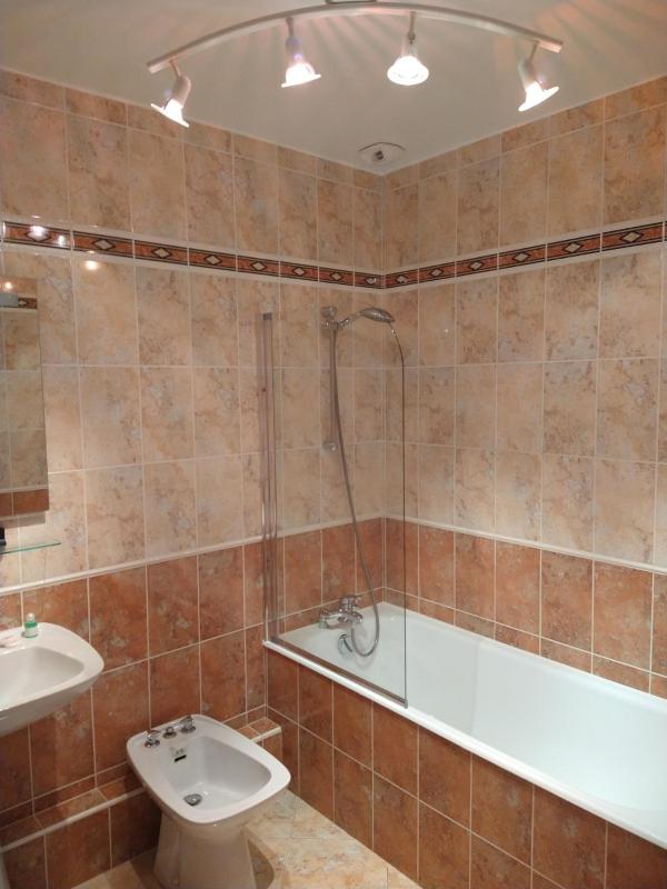 Double Room image 2