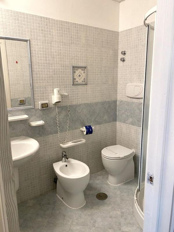 Standard  Room image 4