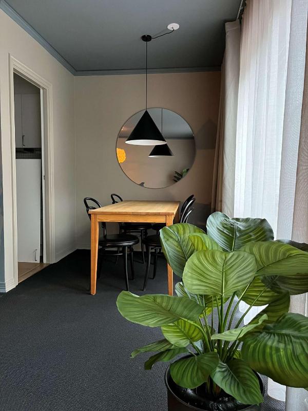 One-Bedroom King Suite image 3